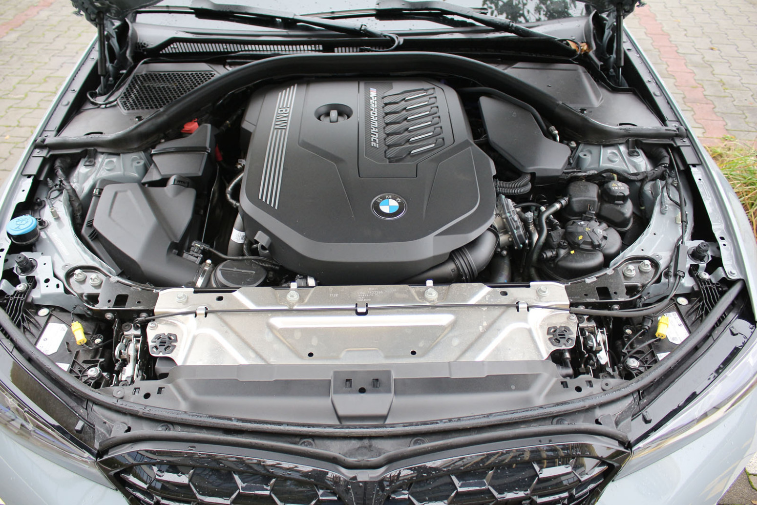 Test: BMW M340i xDrive – sa druge planete