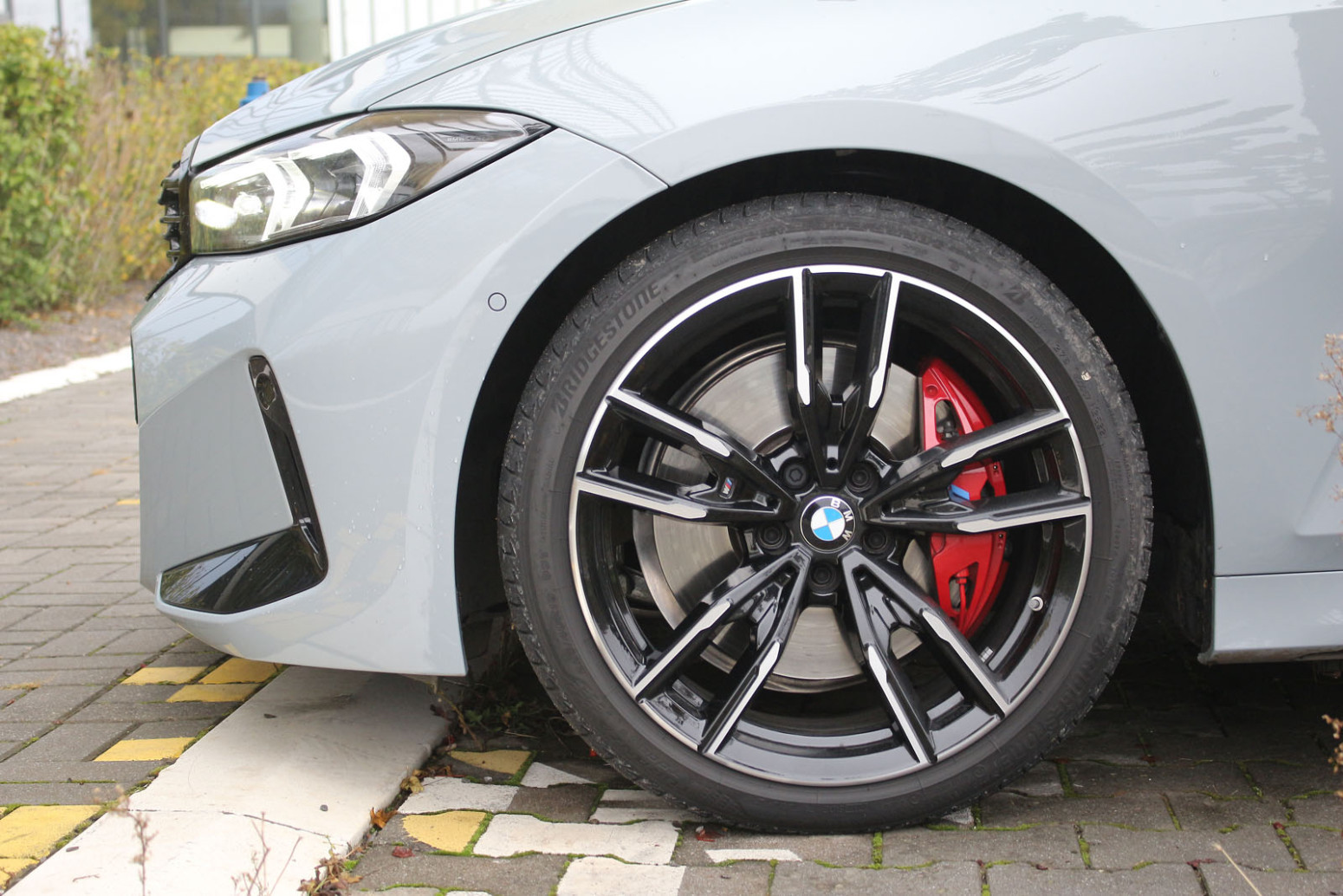 Test: BMW M340i xDrive – sa druge planete
