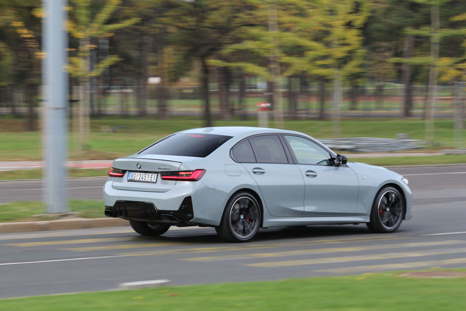 Test: BMW M340i xDrive – sa druge planete