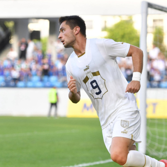 Vlahović u Seriji B