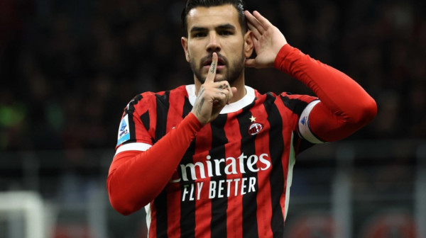 "Pljušte" kritike: Ernandes napustio Milan