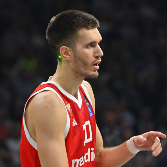 Srpski košarkaš proslavio rođenje ćerke: Beba nosi retko ime sa moćnim značenjem FOTO/VIDEO