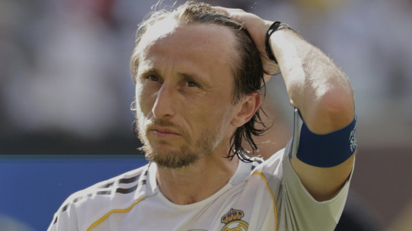 Luka Modrić napravio haos na oproštajnom meču od Reala!
