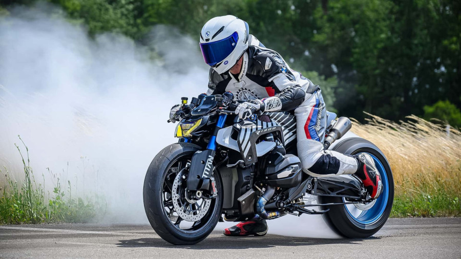 BMW napravio čudovište na dva točka: Novi Titan izgleda kao da je iz budućnosti FOTO