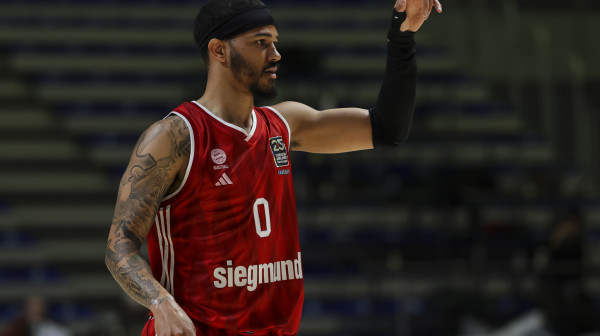 Kokoškov doveo najboljeg defeanzivca u Efes