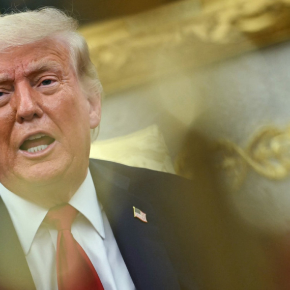 Trump intends to keep going; death toll reaches 43 — Washington warns: "We will kill those who..." (VIDEO)