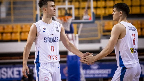 Mladi košarkaši Srbije u borbi za bronzanu medalju