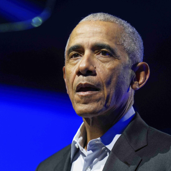 Tramp napravio haos; Obamu "hapsi" FBI VIDEO