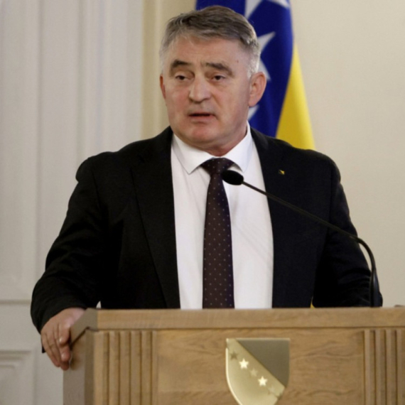 Komšić preuzima predsedavanje Predsedništvom BiH