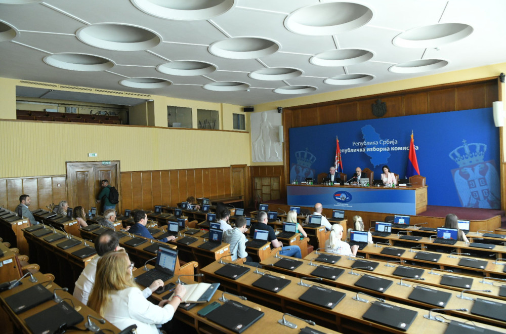 Mediji: "Zgubidan koalicija u totalnom rasulu!"