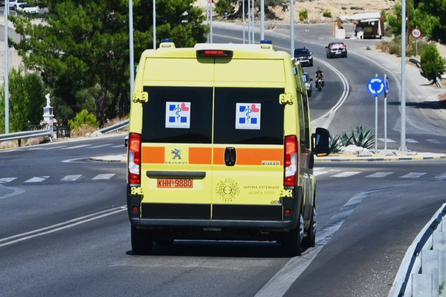 Devojka u Grčkoj preminula od uboda ose: Lekari satima vodili borbu za njen život