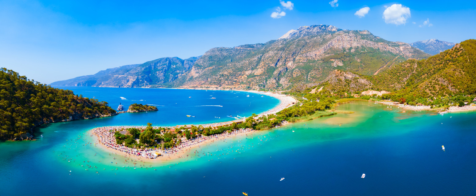 Ovo su najsunčanije plaže u Evropi: Više od 10 sati sunca dnevno, pesak i kristalno more FOTO