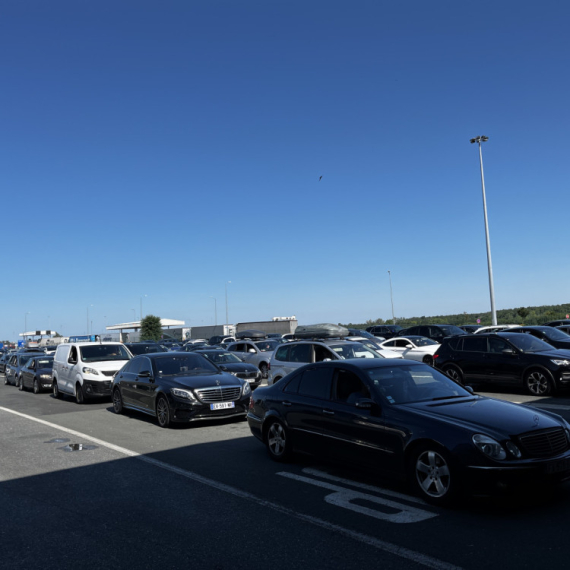 Haos je počeo – kolone nepregledne FOTO