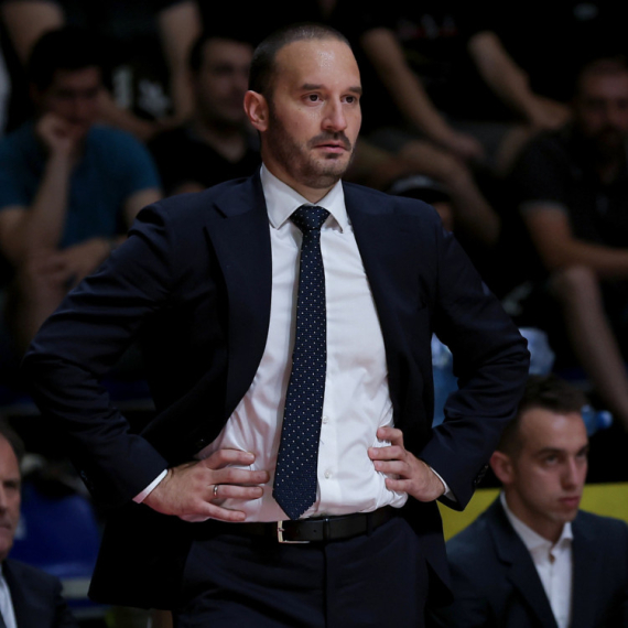 Karaičiću "samo" dva miliona da sastavi tim