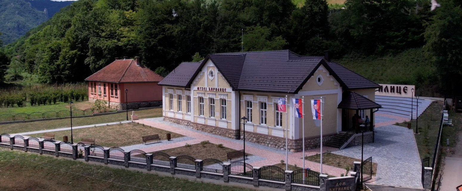 Od razorene škole do prelepog mesta jedinstvenog na svetu: Poseban muzej u Srbiji FOTO
