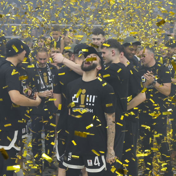 Partizan atrakcija u Italiji