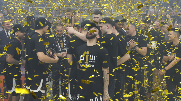 Partizan atrakcija u Italiji