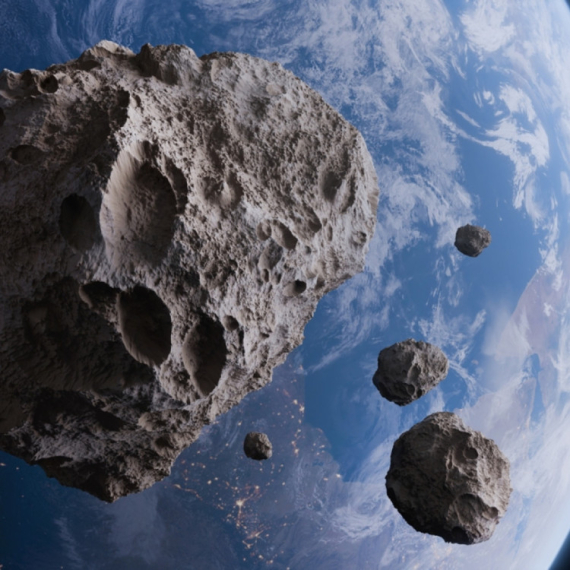 Asteroid okrznuo Zemlju: "Proleteo je iznad Antarktika" FOTO