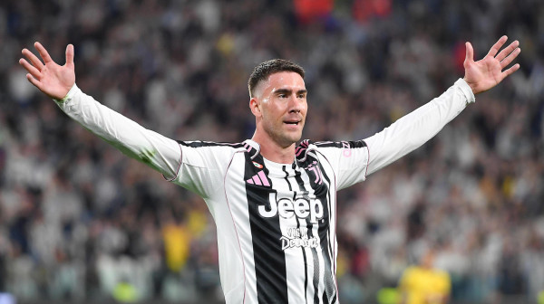 Milan odustao od Vlahovića?