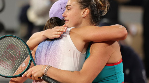 Sabalenka i Švjontek "ispalile" Dubai