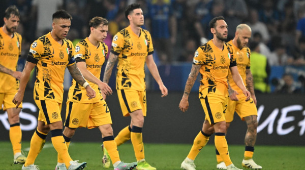Svađa sa Lautarom, pa izlazna vrata: Fenerbahče stavio na sto vezisti 18.000.000 evra