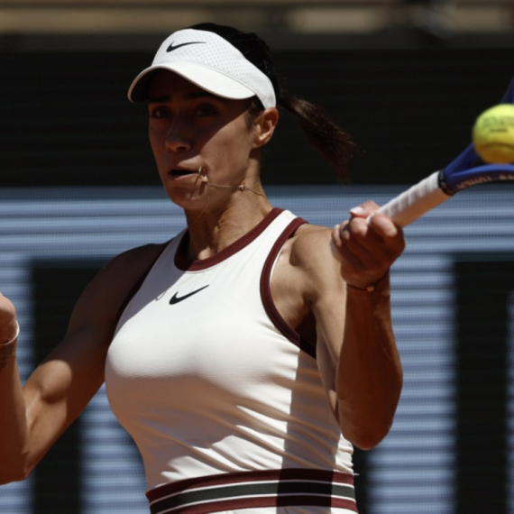 Olga i dalje 32, Sabalenka neprikosnovena