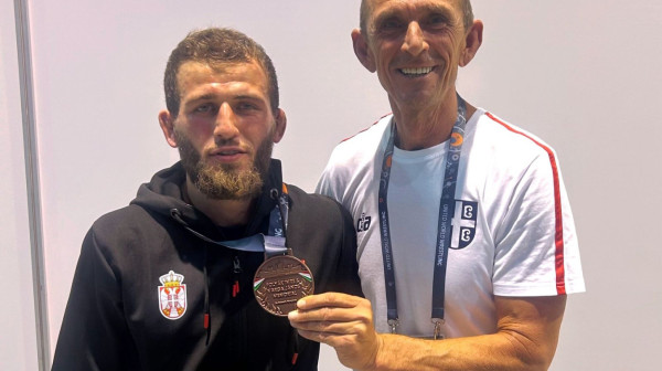 Bronza za Tibilova u Budimpešti