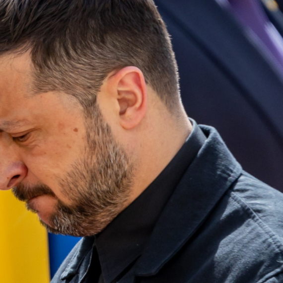 Zelenski u očaju: "Rusa je sve više i više, sve je teže"