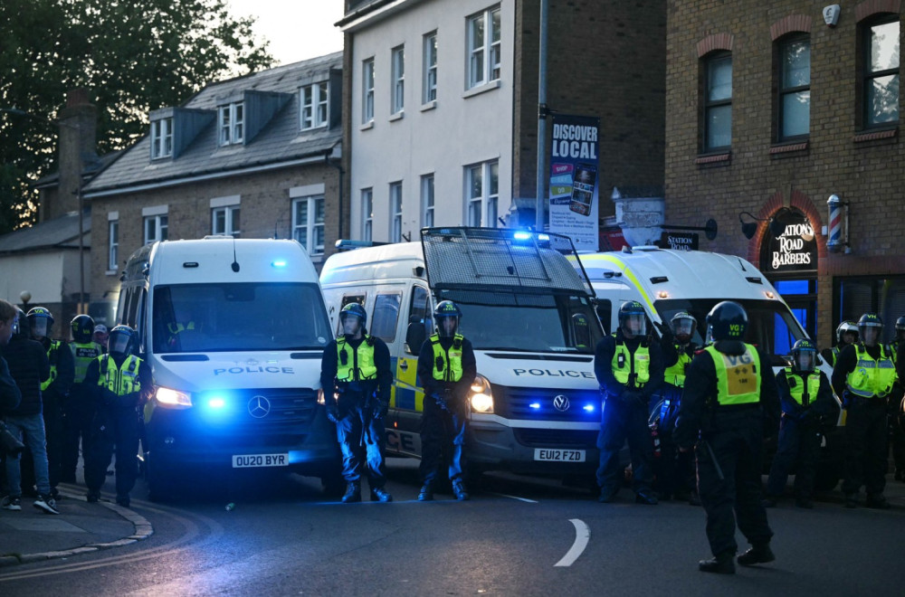 Napad nožem u Londonu; Hitno se oglasio Starmer; Policija izdala saopštenje VIDEO