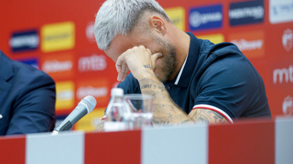 Arnautović zaplakao zbog Mihe: "Nije trebalo to da me pitaš" VIDEO