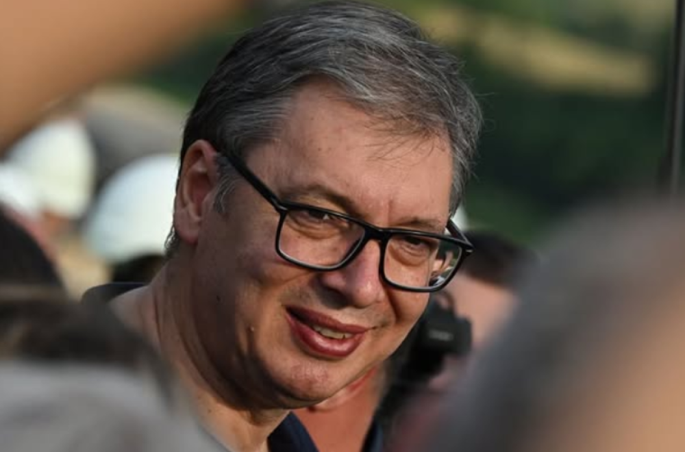 Vučić: Srebrno jezero će sada da eksplodira, do Golupca za sat i 20 minuta VIDEO