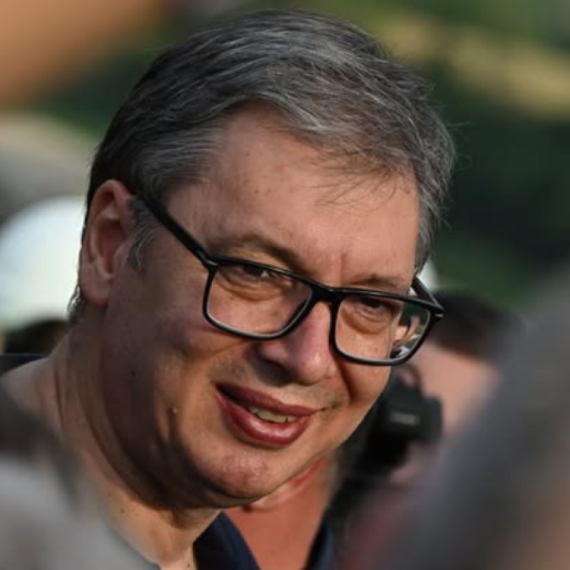 Vučić: Srebrno jezero će sada da eksplodira, do Golupca za sat i 20 minuta VIDEO