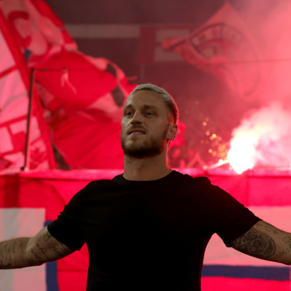 Delije videle Arnautovića i čistu emociju – Zvezda demonstrirala silu pred Linkoln VIDEO