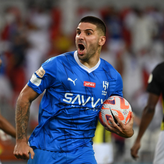 Mitrović strelac u remiju Al Rajana