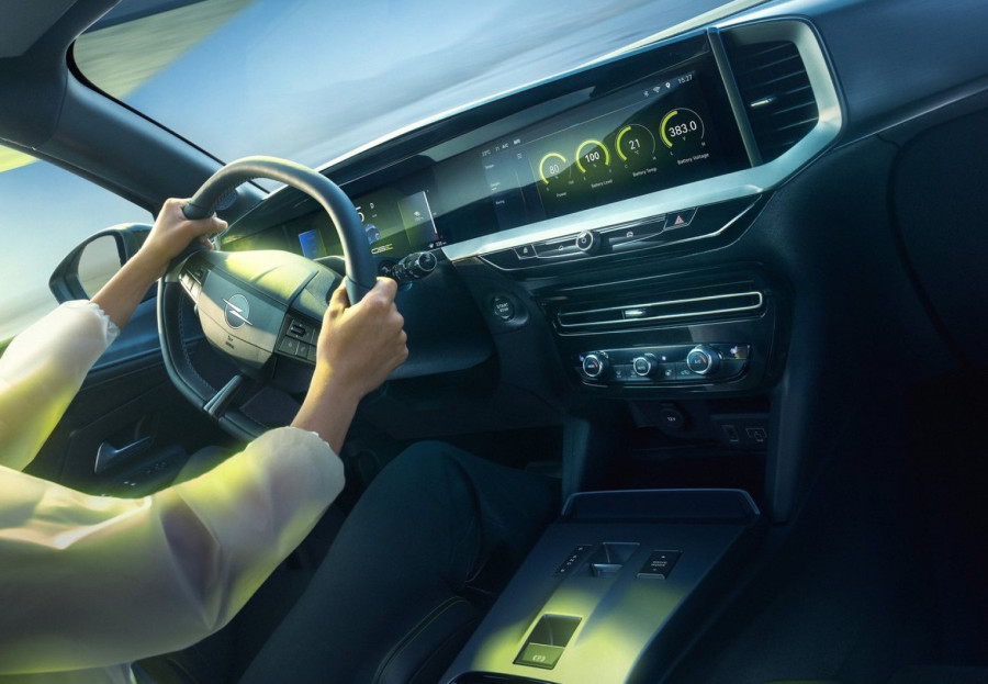 Debitovao najbrži električni Opel! FOTO