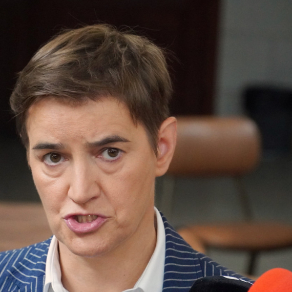 Brnabić: Zašto EU zatvara oči pred huliganizmom; Vrag je odneo šalu VIDEO
