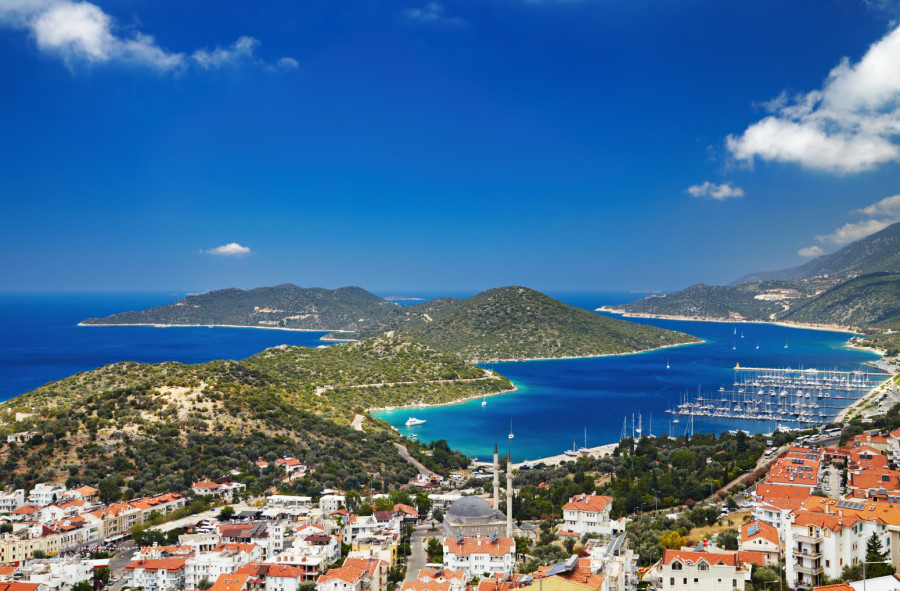 Mediteran je ubedljivo najpoželjnija destinacija: Ovde leto koje traje do kasne jeseni