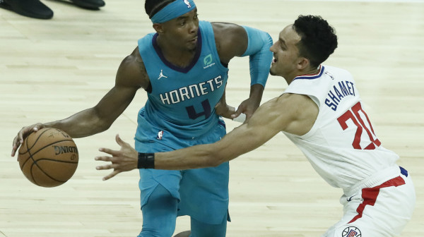 Zvanično: NBA "bomba" u Zvezdi!