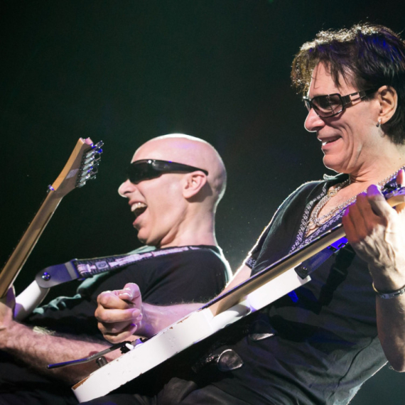 Koncert gitarskih bogova u Beogradu: Džo Satrijani i Stiv Vai prvi put zajedno na bini