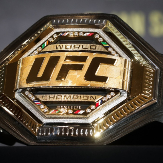 Spektakl ili dimna zavesa? UFC objavio sve za Belu kuću