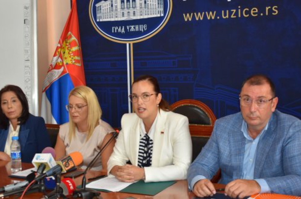 Pavkov u Užicu: Napravljen prvi korak u zaštiti životne sredine nakon akcidenta u Regionalnom centru Duboko