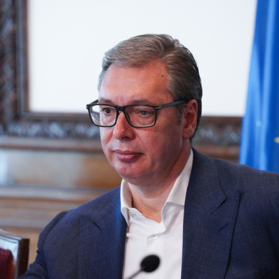 Vučić: Rastužila me vest o smrti čuvenog Dena Tane, velikog Zvezdaša i patriote