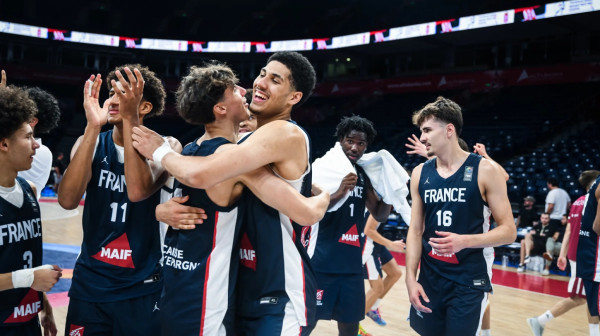 Francuska sa +29 do finala Evrobasketa