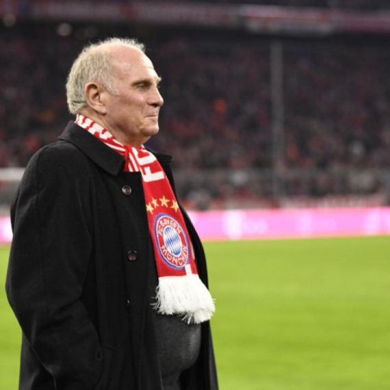 Legendarni fudbaler morao u bolnicu zbog pucanja vene