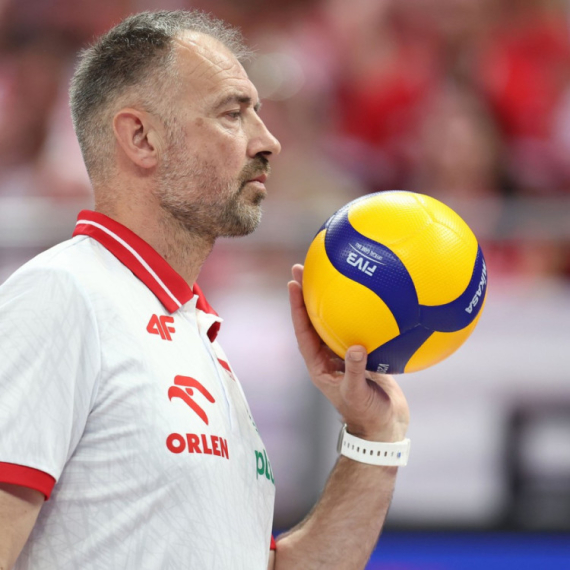 "Idemo prvo u crkvu, pa opet u salu"