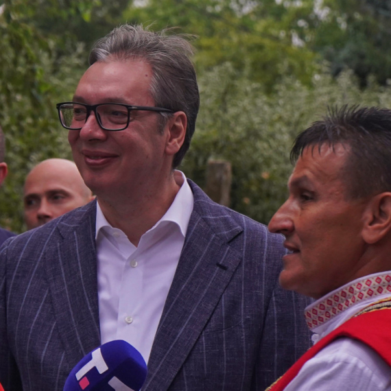 Vučić putuje u Kinu: "Srbija neće imati izvozne carine na vino" VIDEO