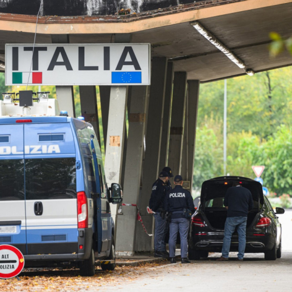 Srpkinja poginula u zapaljenom vozilu; Četiri osobe povređene, među njima i devojčica FOTO/VIDEO