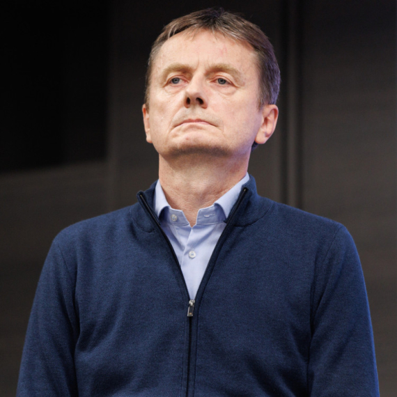 Probudio se Darko Glišić; Ministar za javna ulaganja u svesnom stanju