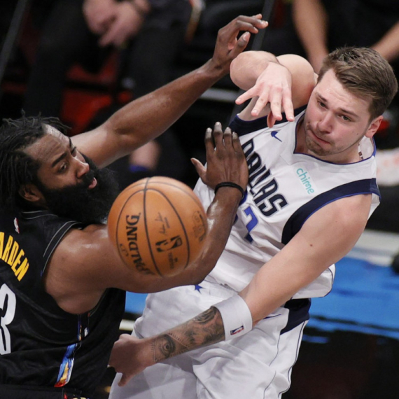 Harden neprepoznatljiv: "Uzeo je kilograme od Dončića"