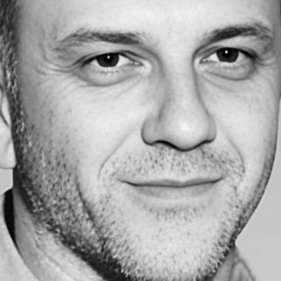 Omiljeni čačanski profesor ostavio neizbrisiv trag: Humanitarni turniri širom Srbije